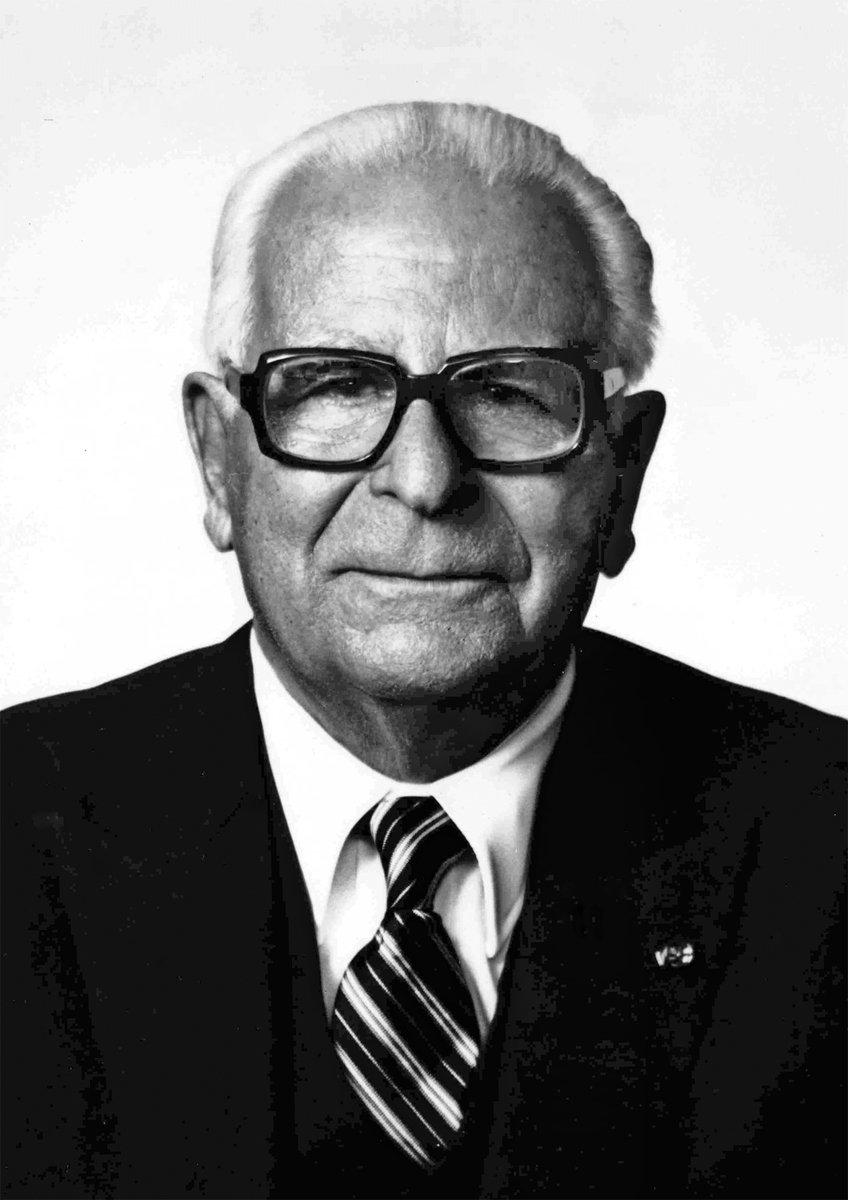 Aziz Suryal Atiya