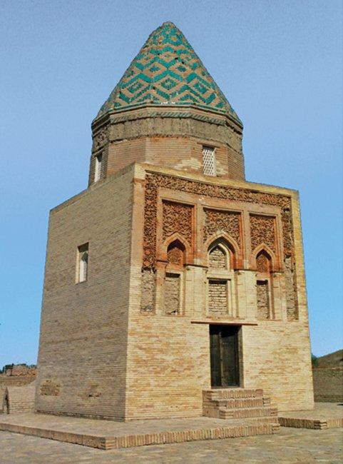 Ürgenç’te Fahreddin er-Râzî Türbesi