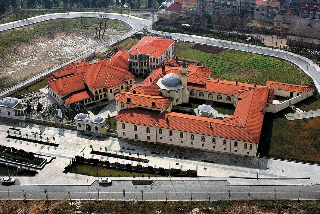 Yenikapı Mevlevîhânesi’nin kuş bakışı görünüşü