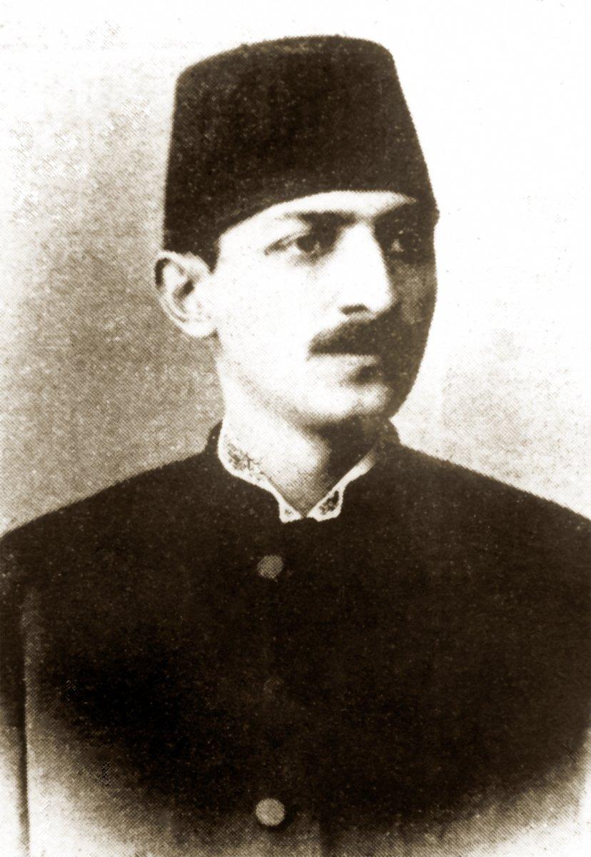İbnülemin Mahmud Kemal “edîb-i şehîr” diye şöhret yaptığı ilk yıllarda
