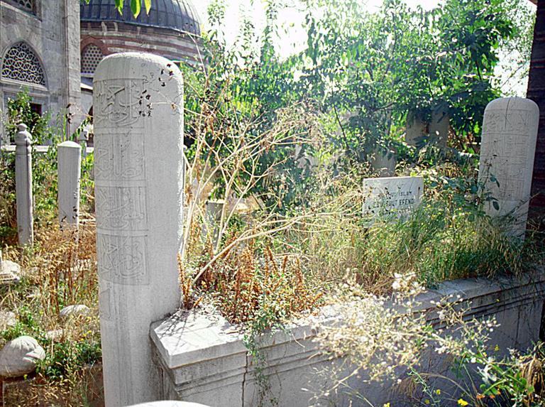 Ebüssuûd Efendi’nin mezarı – Eyüp/İstanbul