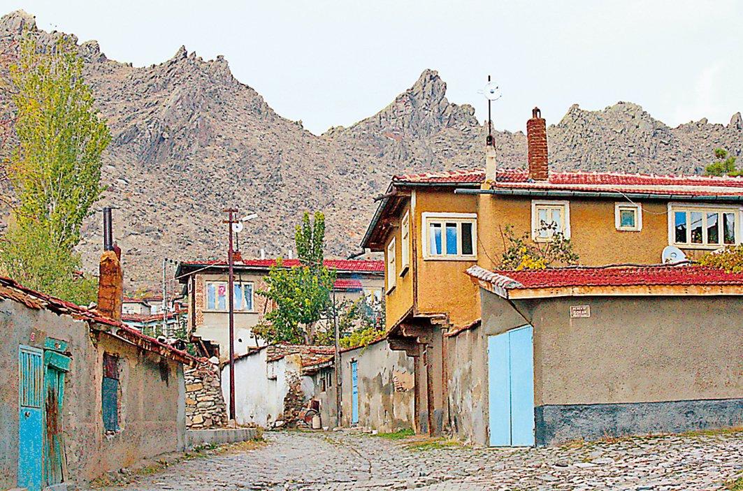 Sivrihisar’dan bir görünüş