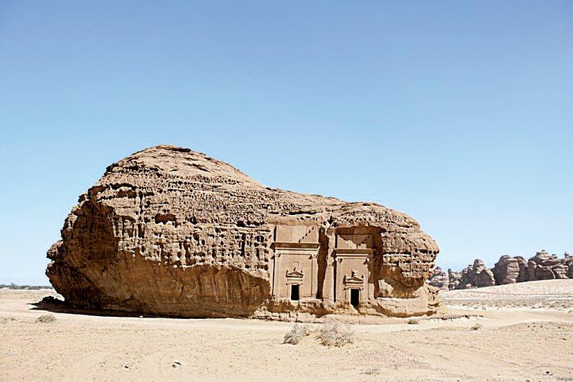 Medâinüsâlih’teki kayaya oyma tarihî bir kalıntı