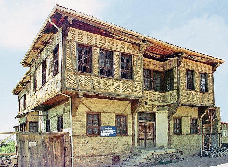 Sivrihisar’da geleneksel Türk evlerinden biri