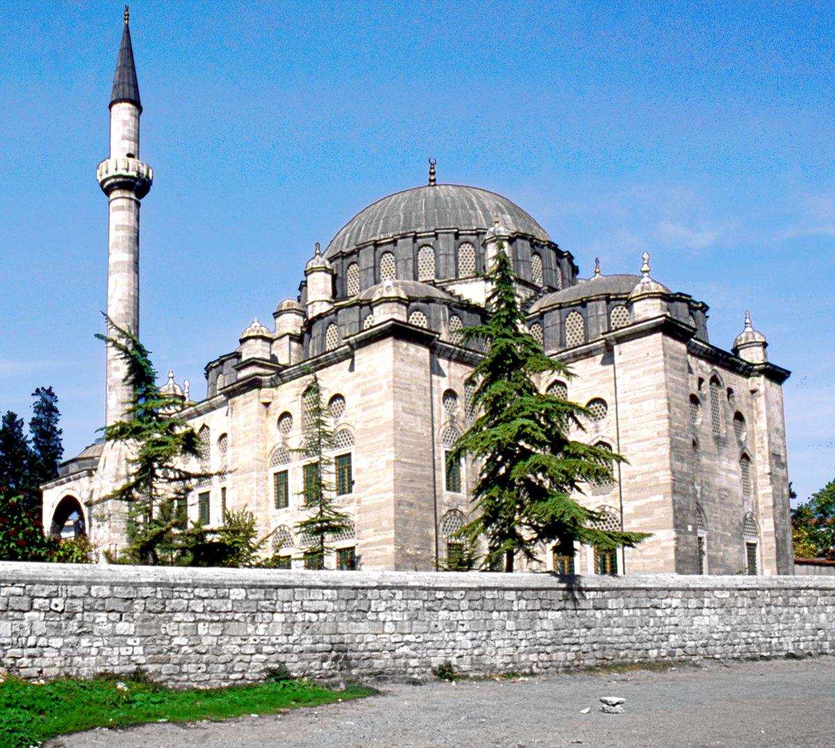 Hekimoğlu Ali Paşa Camii – Fatih/İstanbul