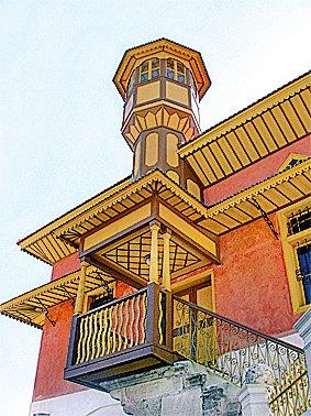 Rodos Ağa Camii’nin restore edilen ahşap minaresi