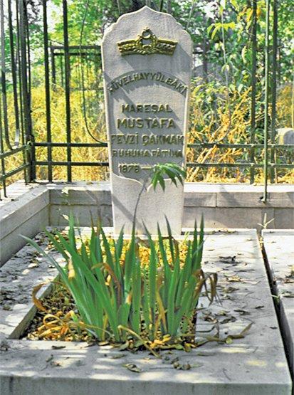 Fevzi Çakmak’ın mezarı – Eyüp/İstanbul