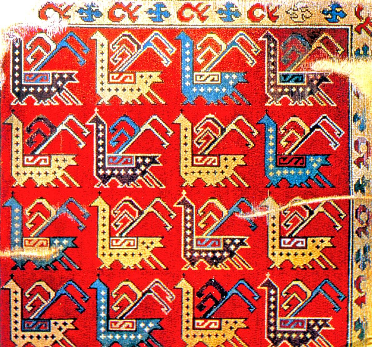XV. yüzyıla ait hayvanlı halı (Mevlânâ Müzesi – Konya)