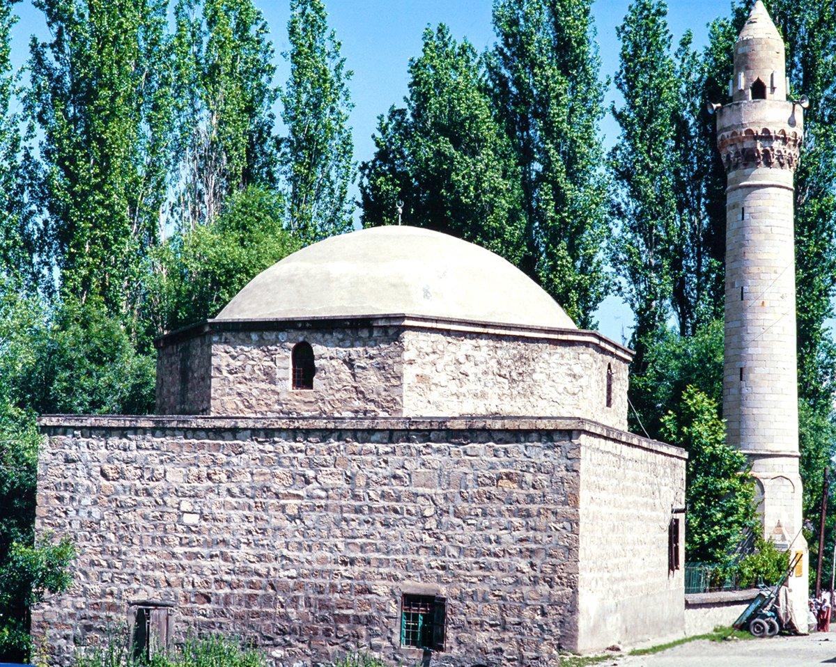 Ak Minare Camii – Malatya
