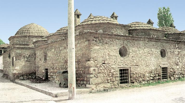 XIV. yüzyılda kurulmuş olan ilk Osmanlı medreselerinden Süleyman Paşa Medresesi – İznik/Bursa