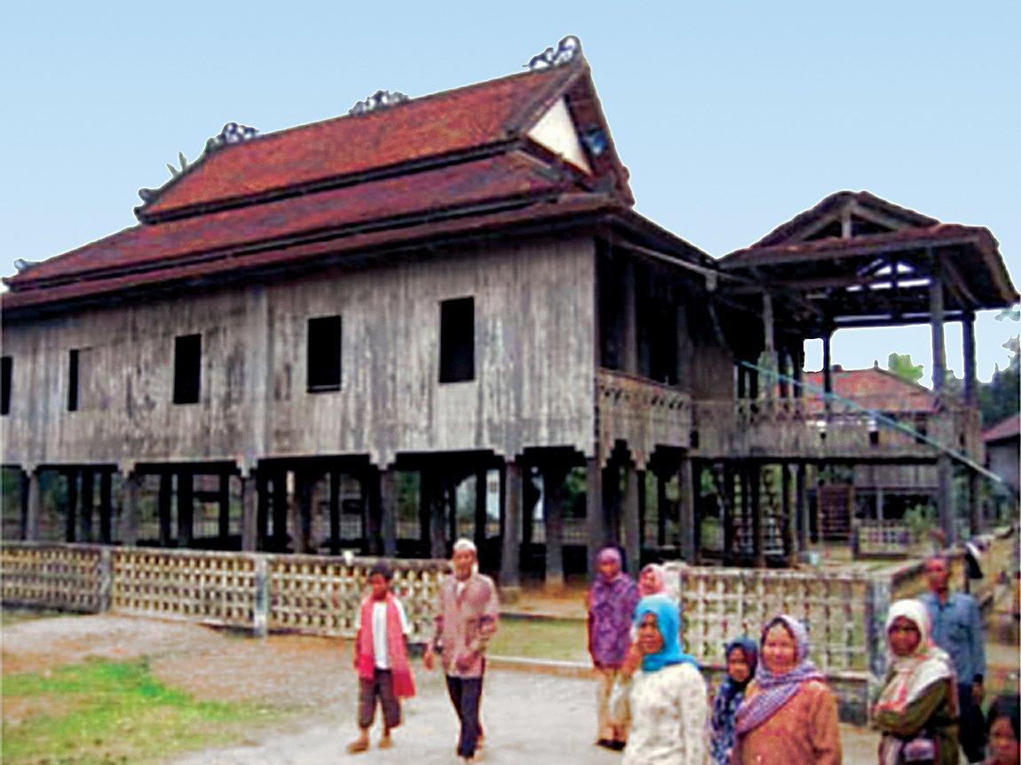 Kompong Cham’da bir köy camii