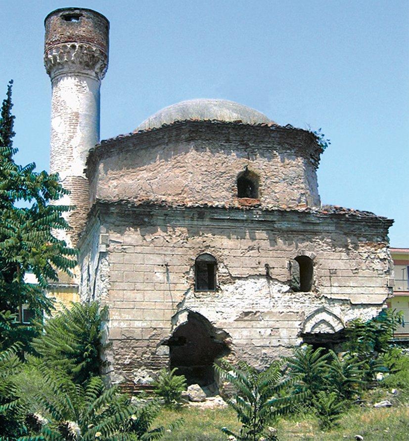 Ahmed Bey Camii harabesi (Heath W. Lowry fotoğraf arşivi)