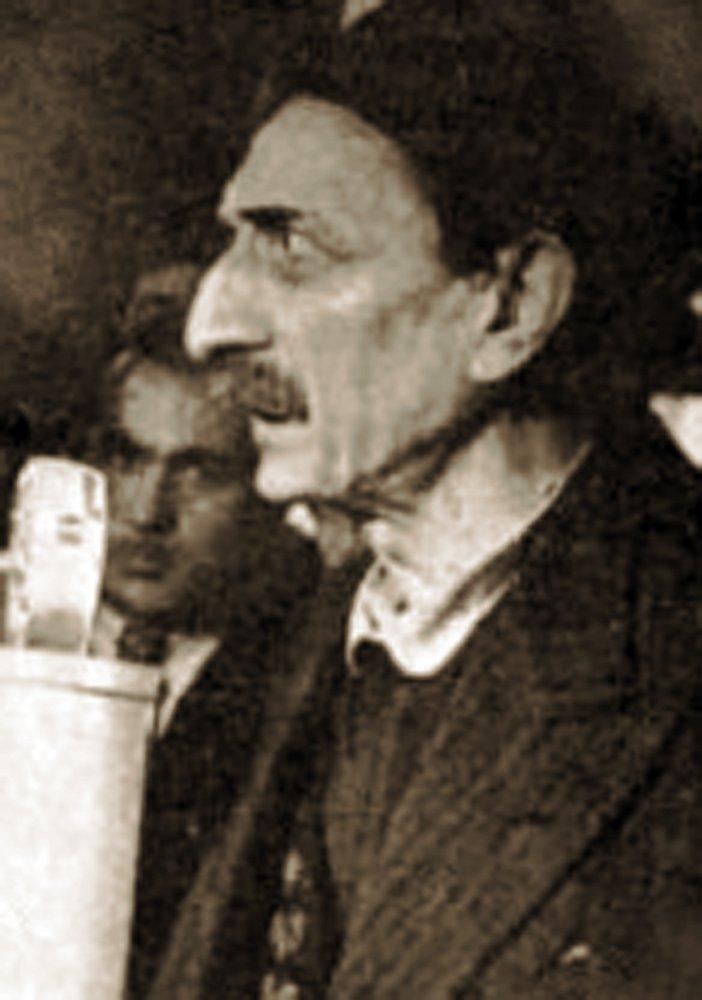 İbnülemin Mahmud Kemal yaşlılık yıllarında