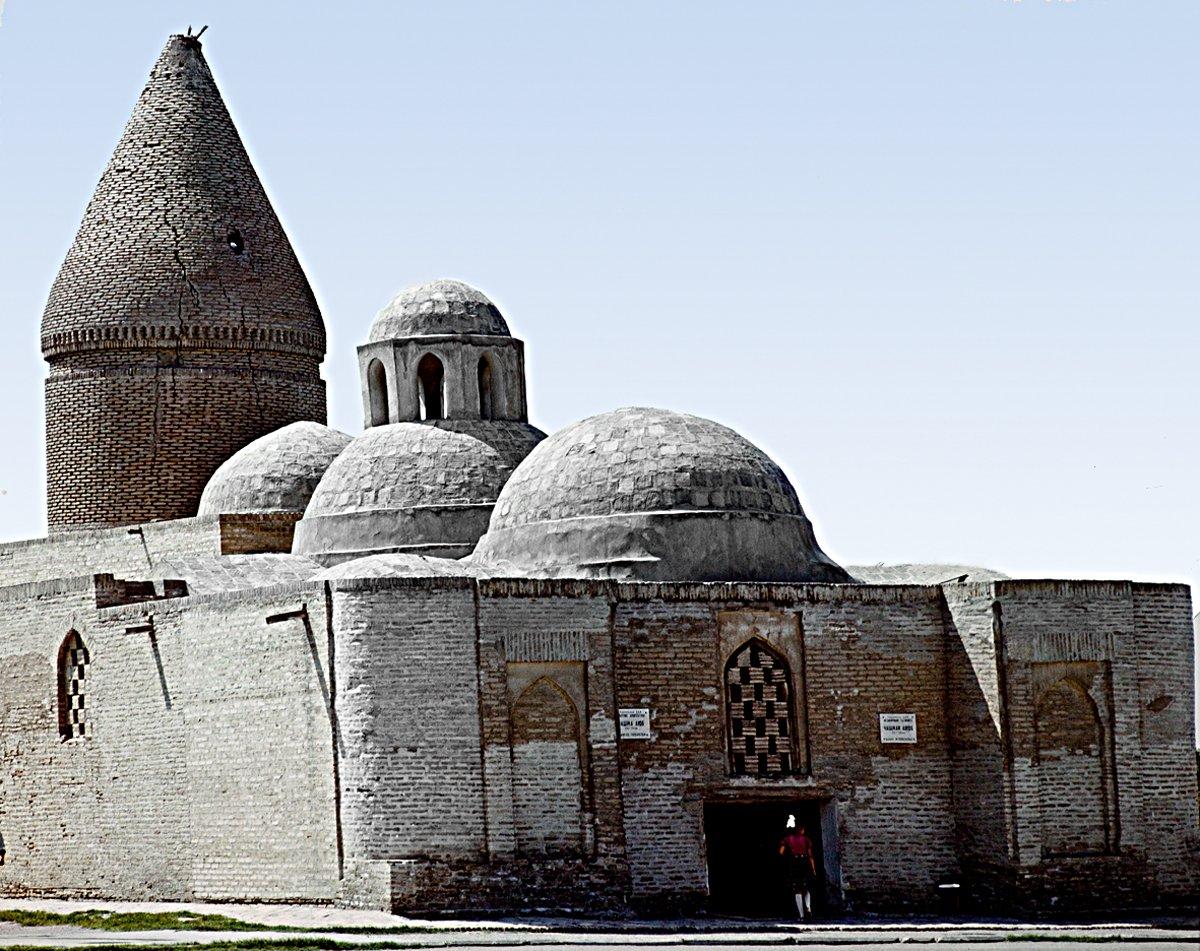 Çeşme-i Eyyûb Türbesi – Buhara