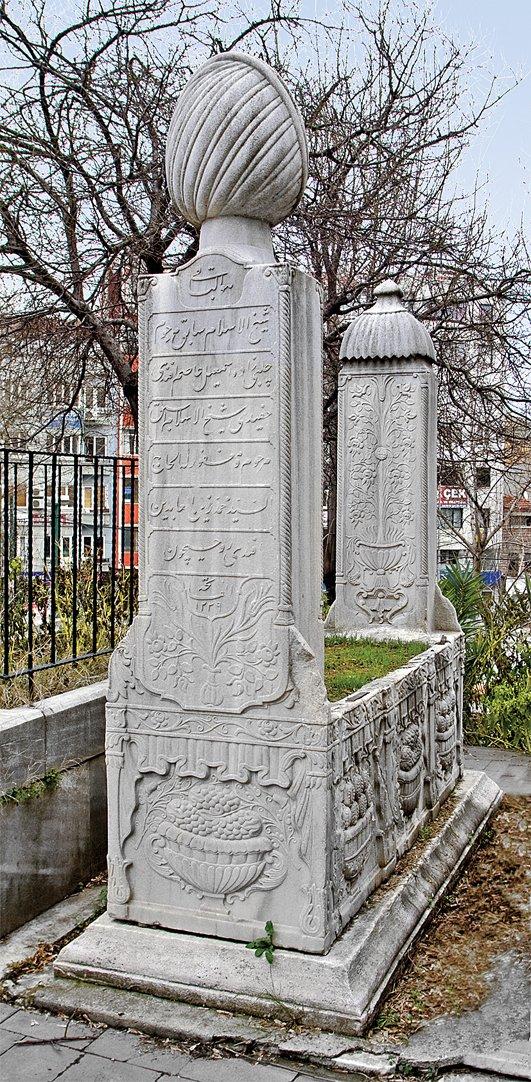 Zeynelâbidin Efendi’nin mezarı