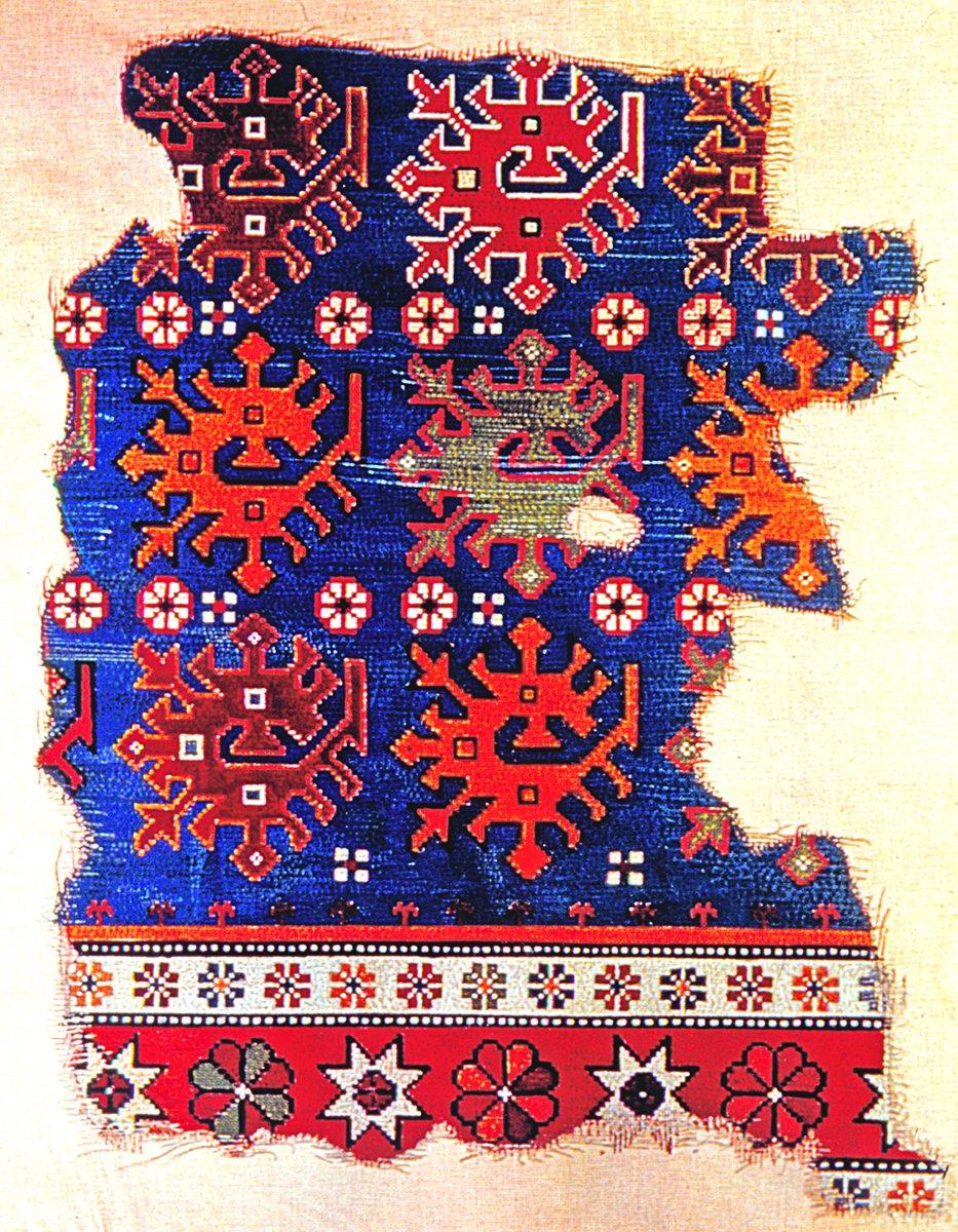 Fustat’ta bulunan XIII. yüzyıla ait bir halı parçası (Göthenburg Röhss Museet)