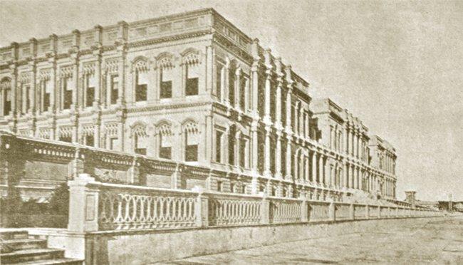 Yeni Çırağan Sahilsarayı’nın1910 yangınından önceki durumu