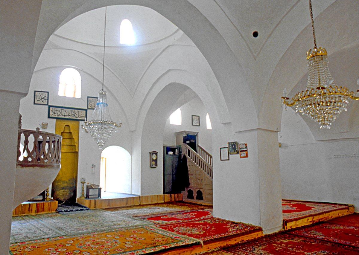 Amasya Hatuniye Camii’nin içinden bir görünüş