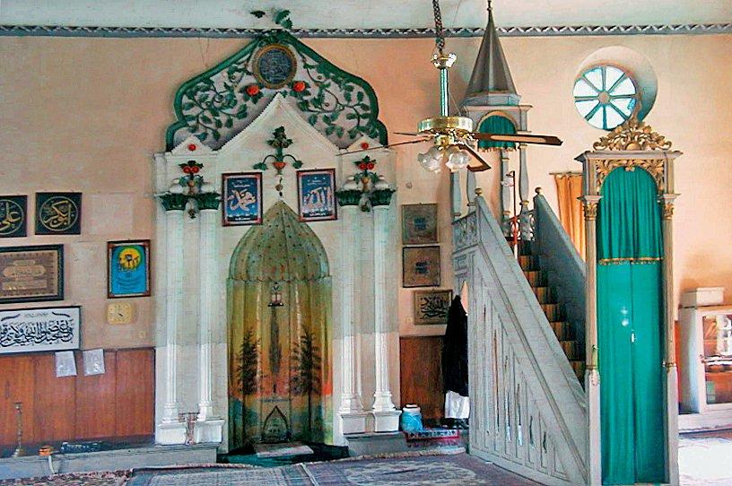 Mirza Said Paşa Camii’nin içinden bir görünüş
