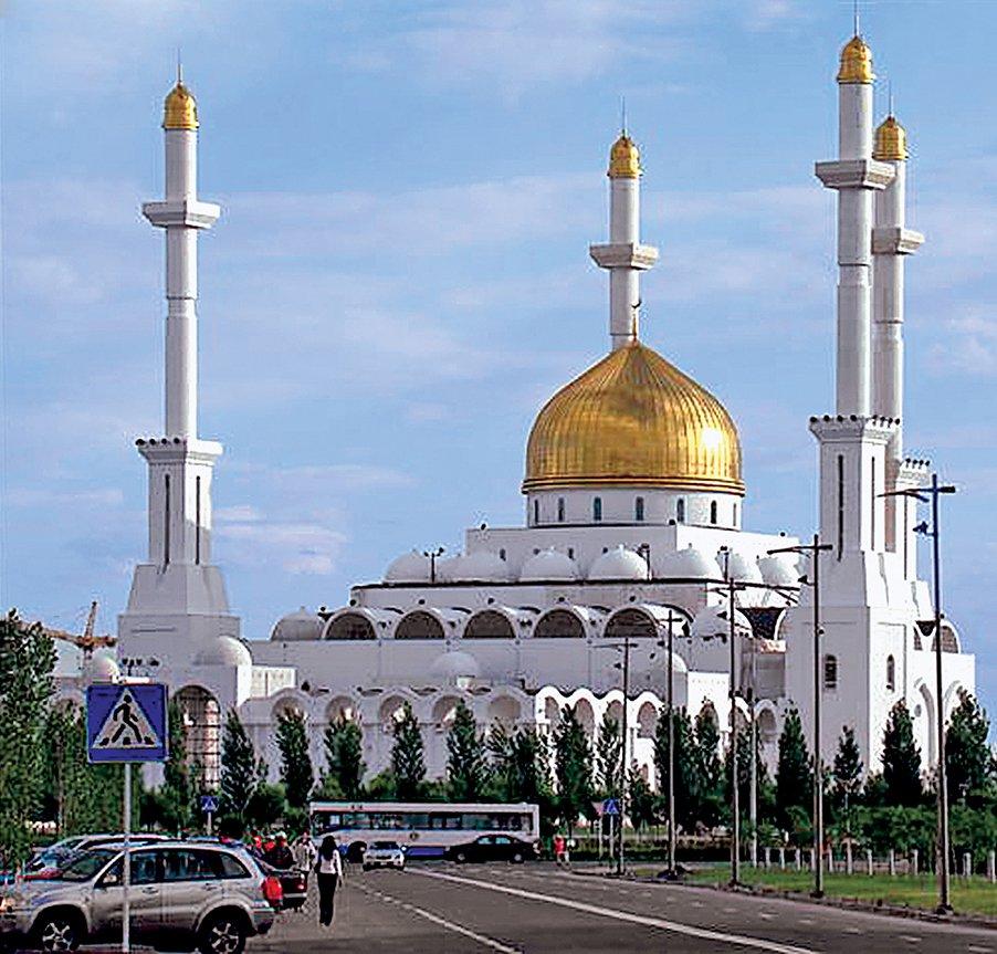 Astana’da Hazreti Sultan Camii – Kazakistan