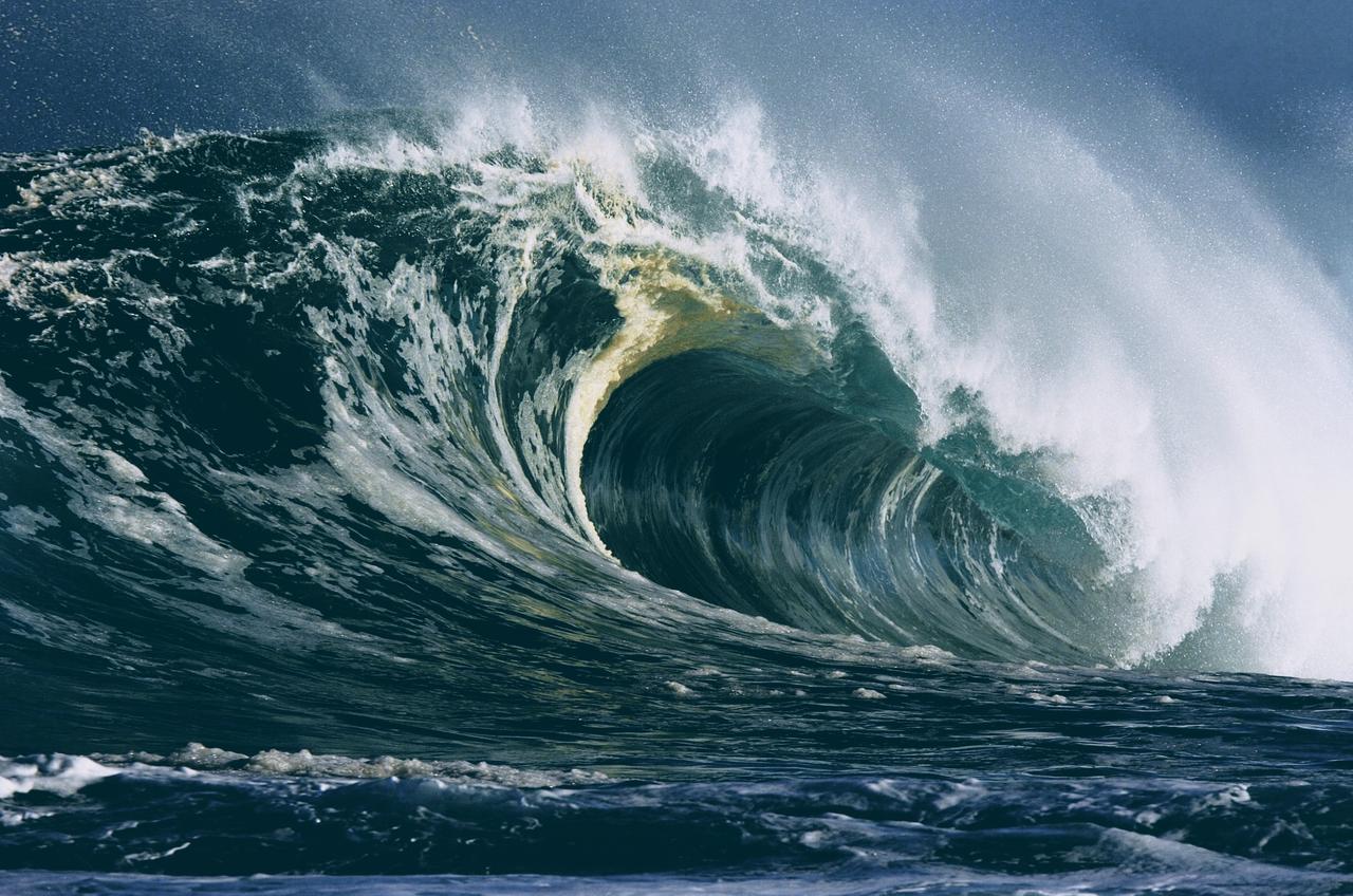 Sneaker-waves2.jpg