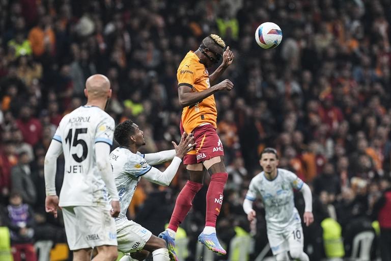 AA-20250418-37674079-37674067-GALATASARAY_SIPAY_BODRUM_FK.jpg