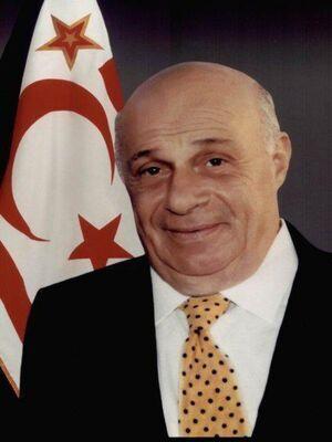 Rauf-Denktaş.jpeg
