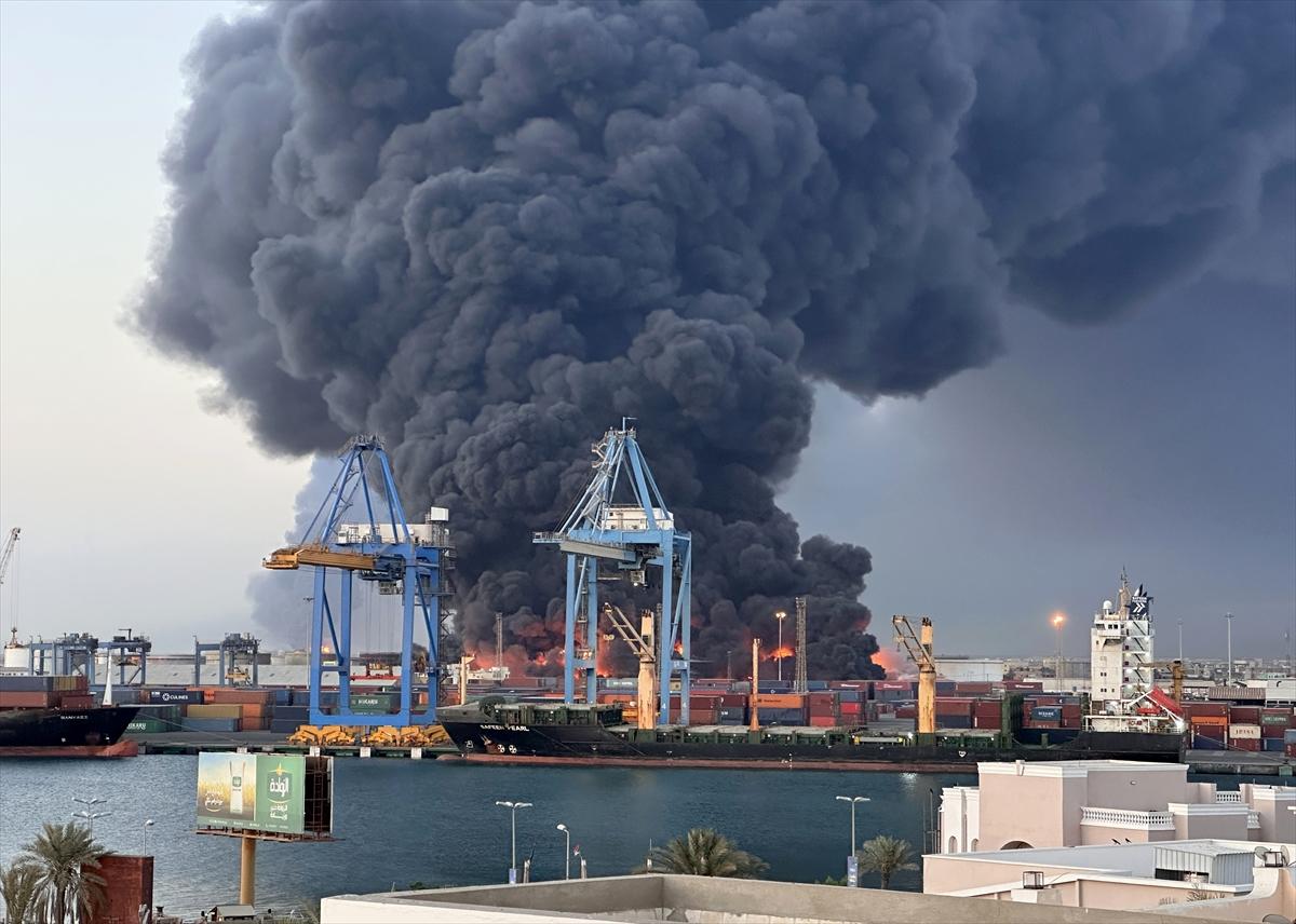 Port Sudan Hava Saldırıları (Mayıs 2025) image