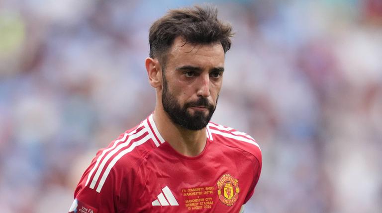 bruno-fernandes-manchester-united-2024-1723380495-144807.jpg