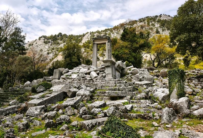 382675,termessos3jpg (1).png