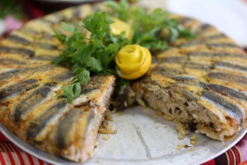 Hamsi böreği.jpg