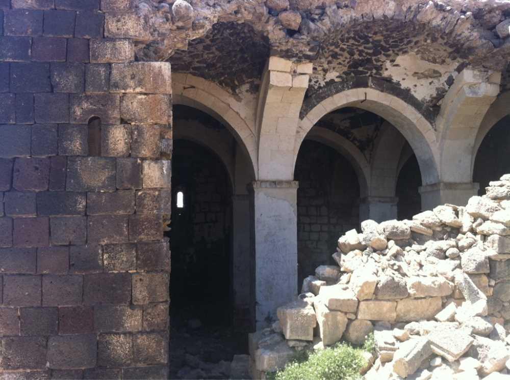 Adır Kilisesi