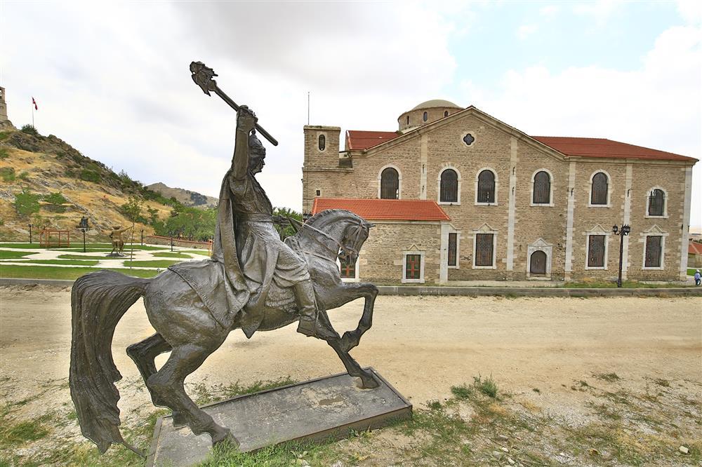 sivrihisar kilise.jpg