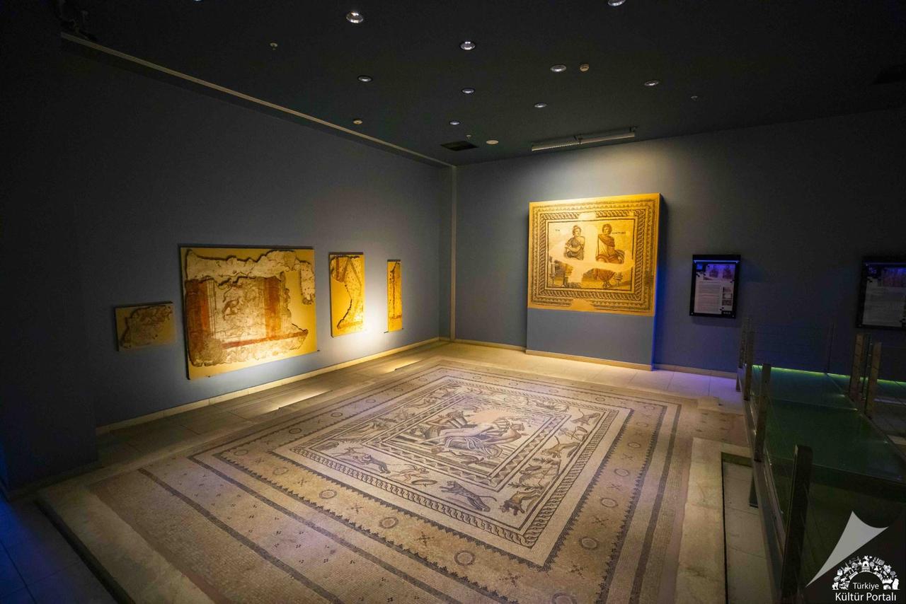 Gaziantep Zeugma Mozaik Müzesi (4).jpg