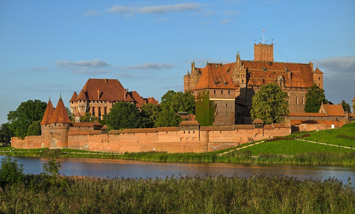 AA-20250929-39255486-39255451-UNESCO_DUNYA_MIRASI_LISTESINDEKI_MALBORK_KALESI.jpg