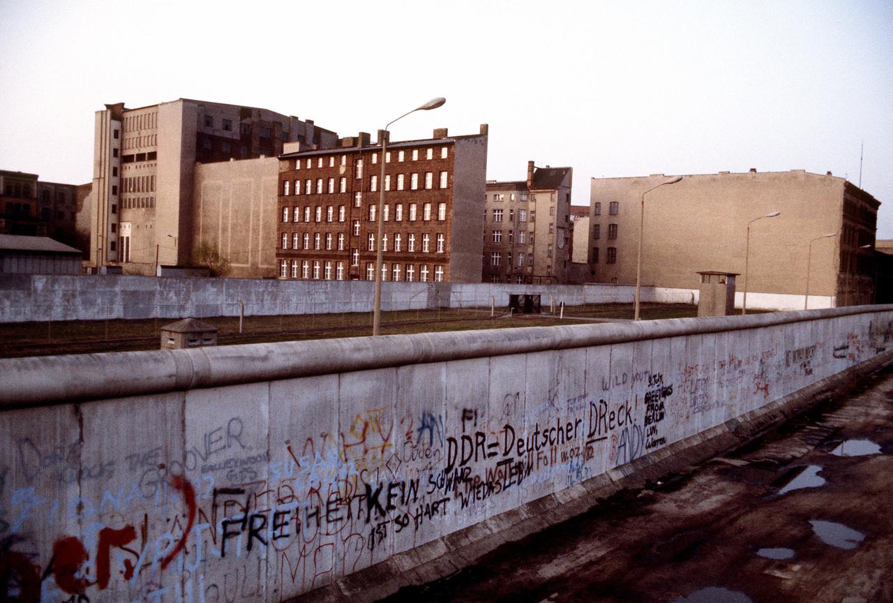 Berlin Duvarı 2.jpeg