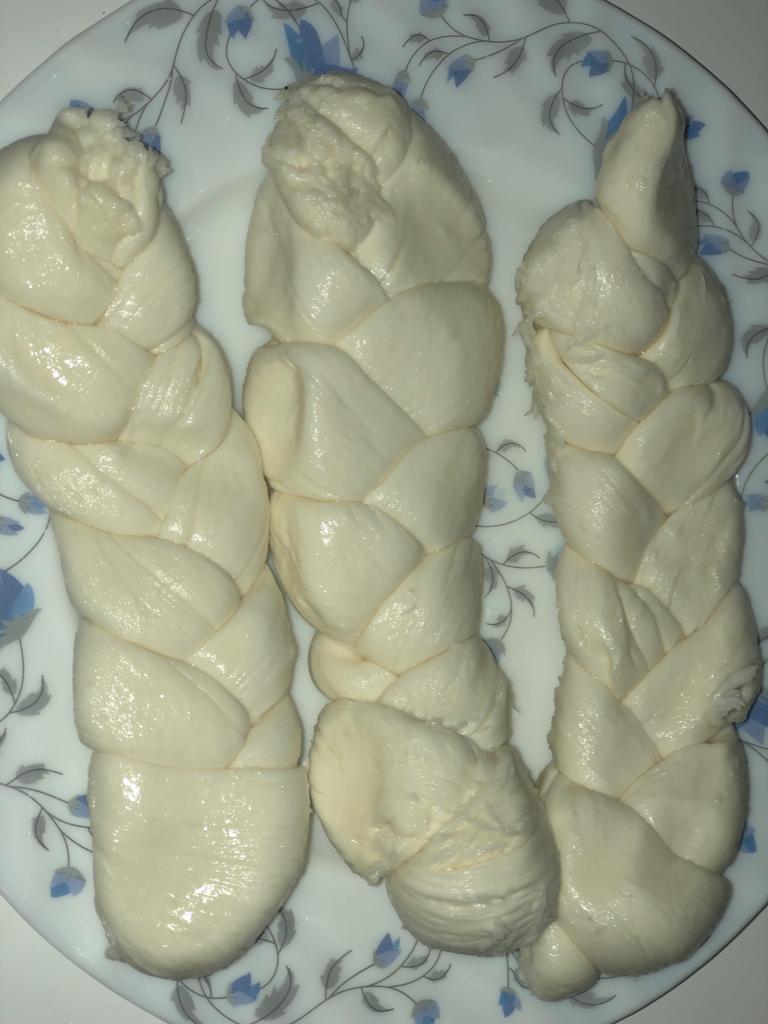Diyarbakır Örgü Peyniri.jpeg
