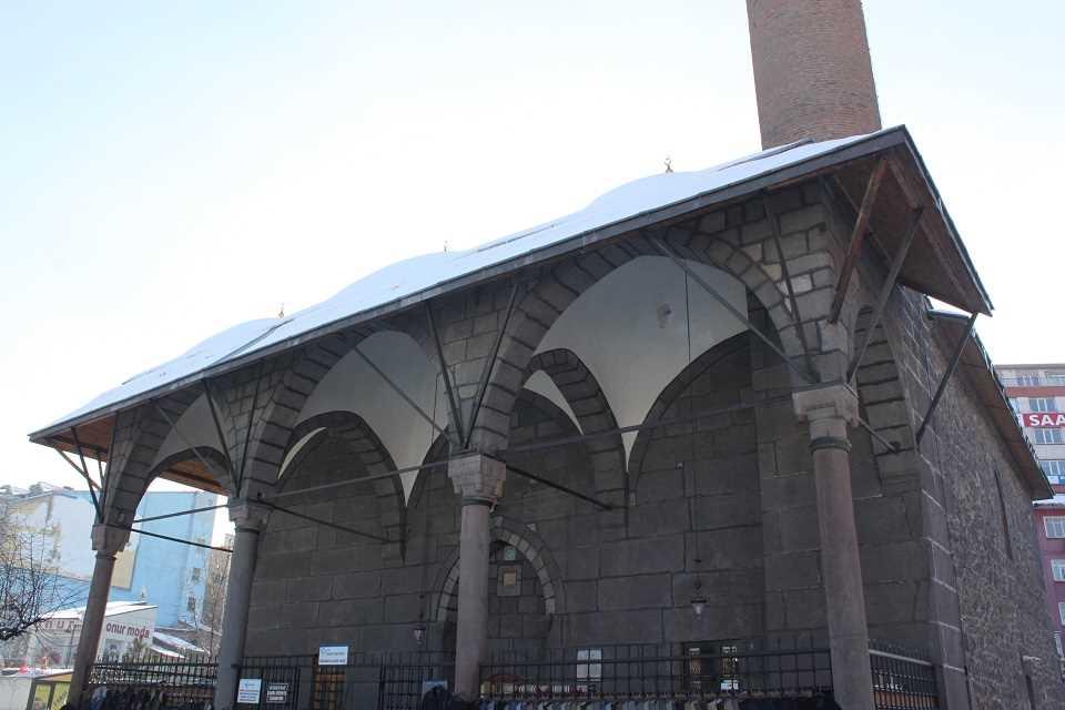 20191216092439326_aliaga cami.jpeg