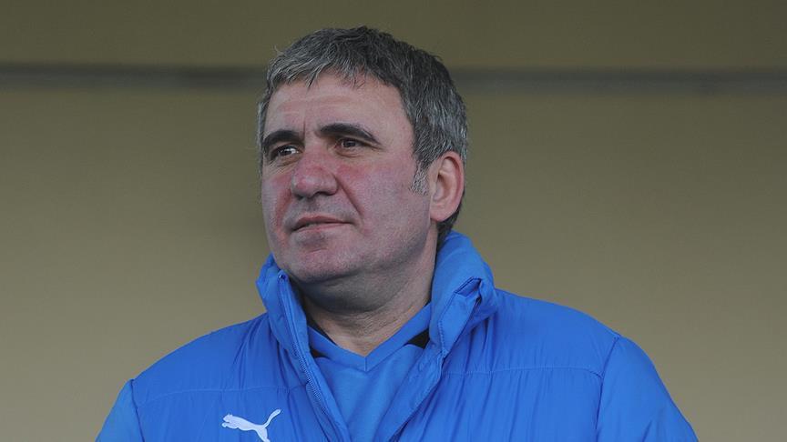 hagi.jpg