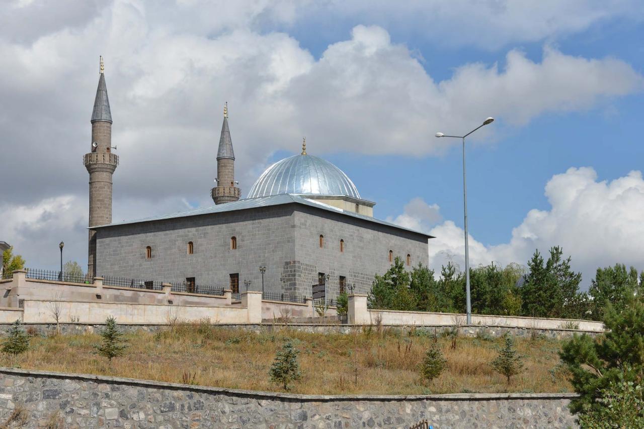 KARS-ULU-CAMII_Sayfa_15.jpg