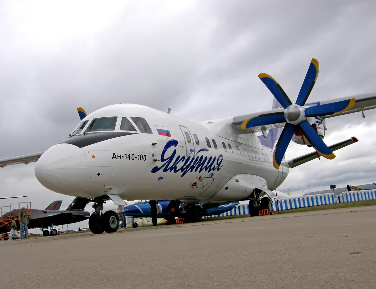 Antonov An-140