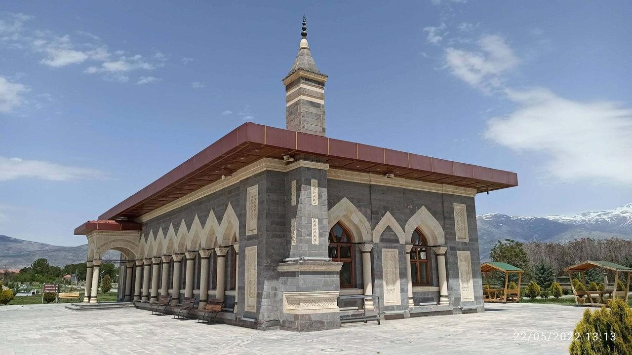Piri Sami Türbesi