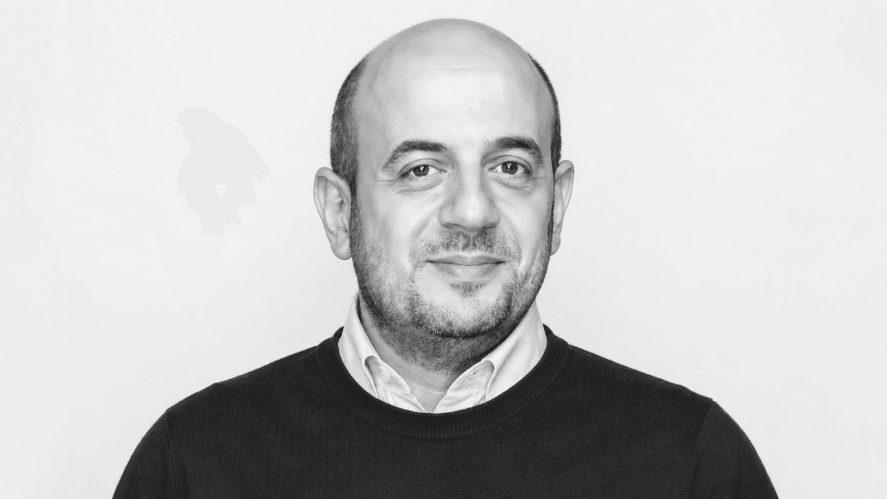 003-İlhan-Varank-foto.jpeg