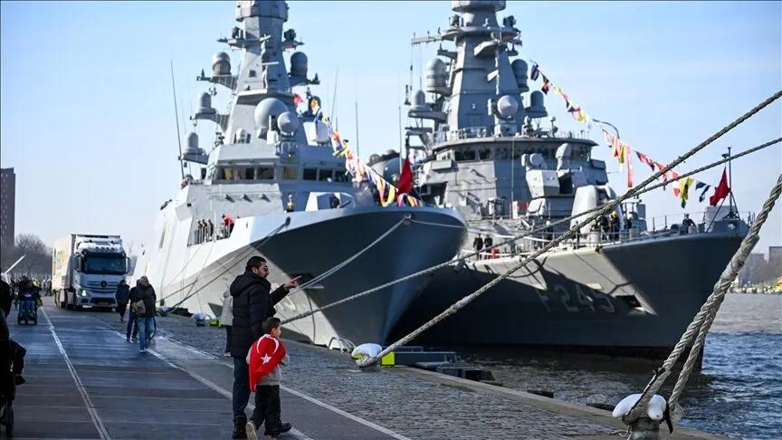 NATO Steadfast Dart 2026 tatbikatı kapsamında Rotterdam Limanı'ndaki Türk savaş gemileri (Anadolu Ajansı)