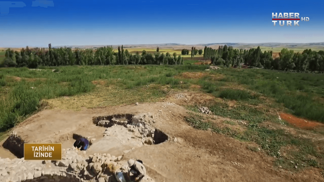 Eskiyapar Höyüğü'nde kazı çalışmaları