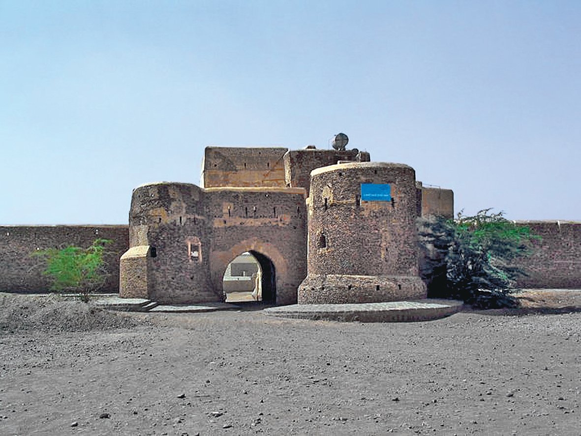 Zebîd surlarında Bâbüşşebârîk