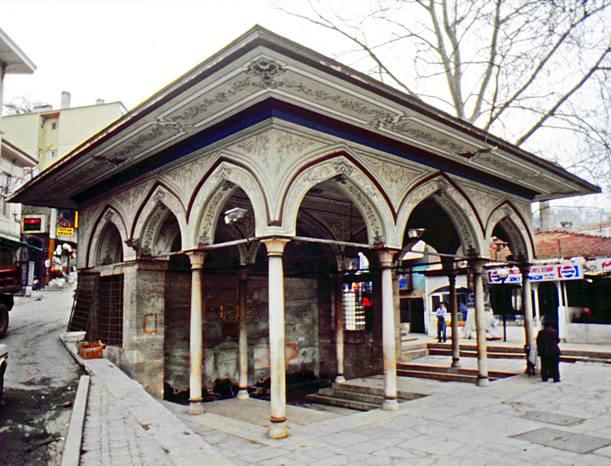 İshak Ağa’nın Beykoz’daki meydan çeşmesi – İstanbul