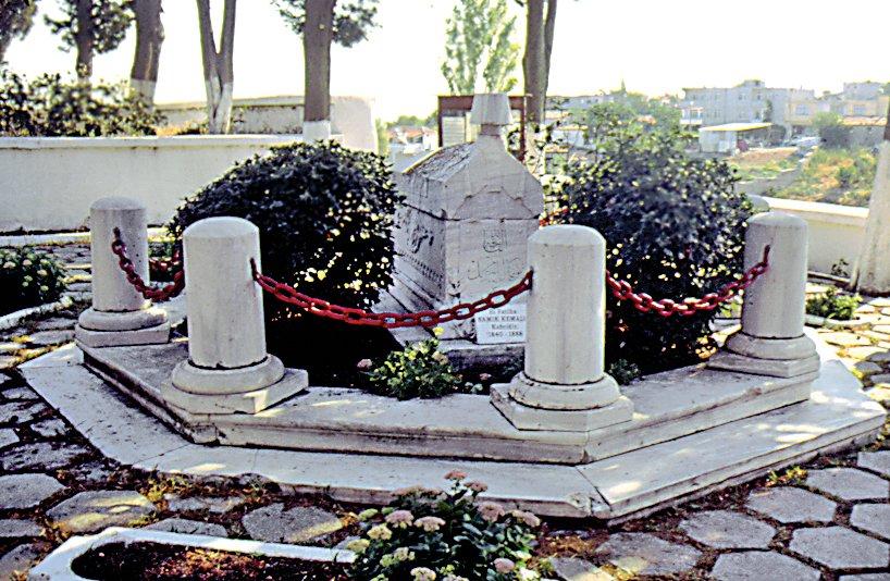 Nâmık Kemal’in mezarı – Gelibolu/Çanakkale