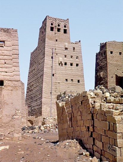 Me‘rib’de çok katlı kule tipi evler – Yemen