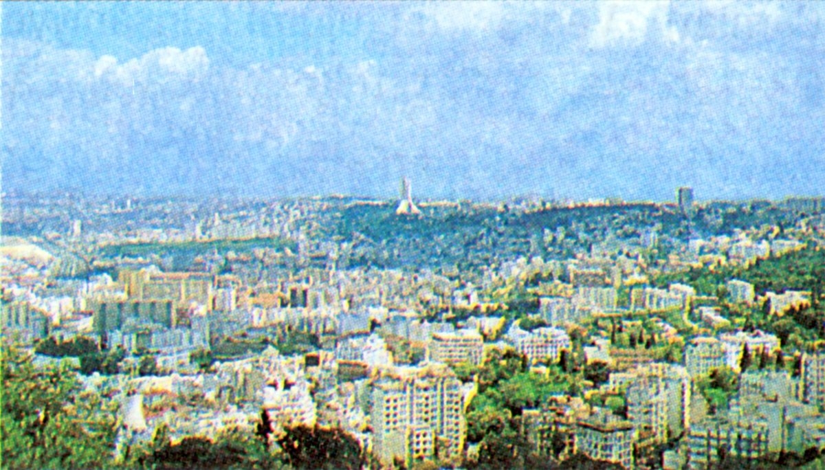 Cezayir şehrinden bir görünüş